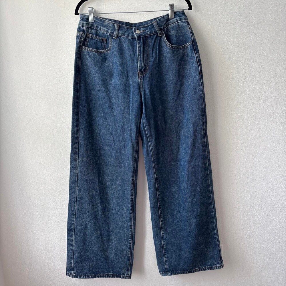 Forever 21 Women's Blue and Navy Jeans